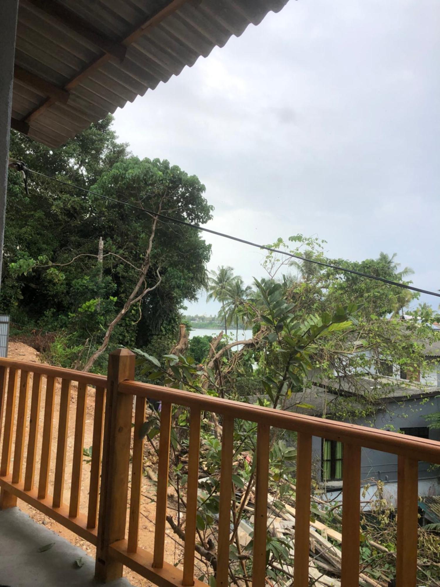 Jungle Beach Inn Unawatuna Bagian luar foto